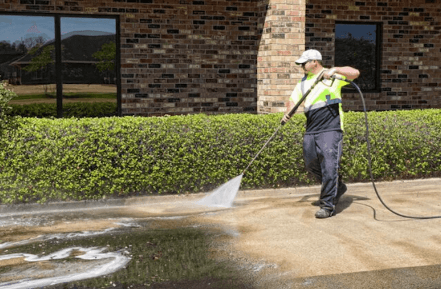 commercial concrete cleaning in roswell